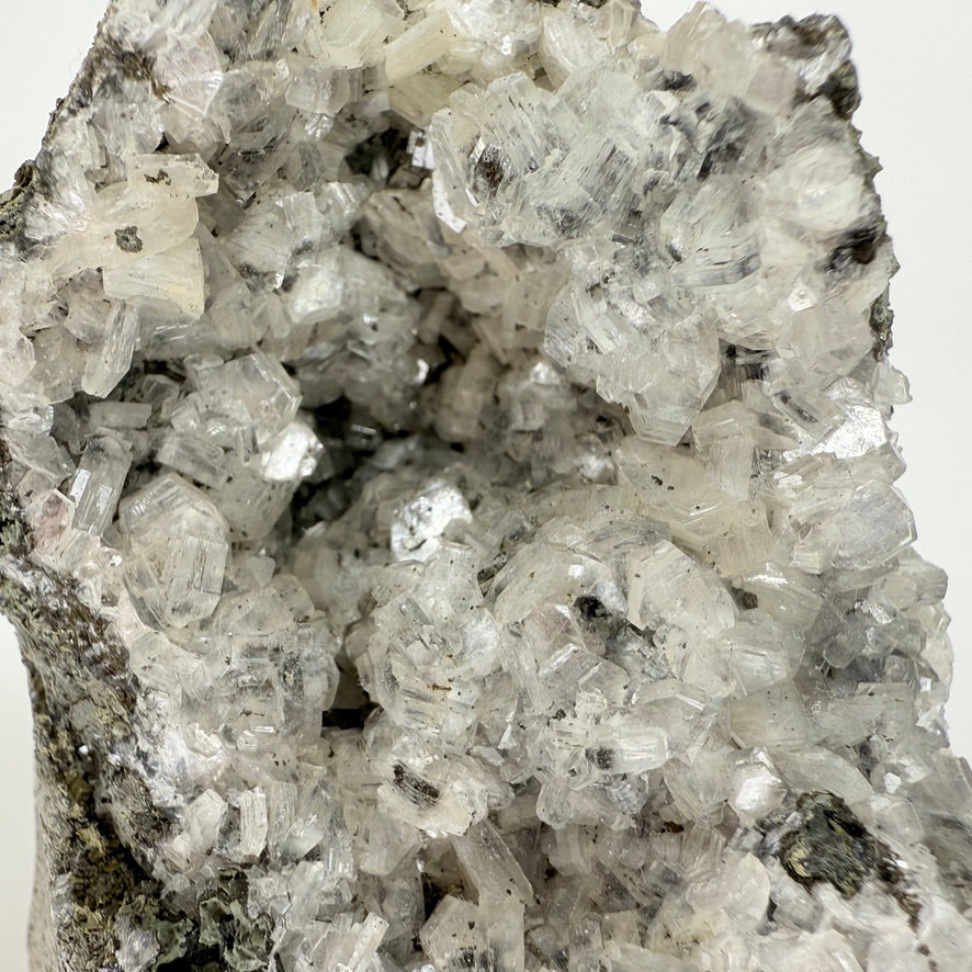 CHALBLA6 Chalcedony, black