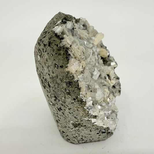 CHALBLA10 Chalcedony, black