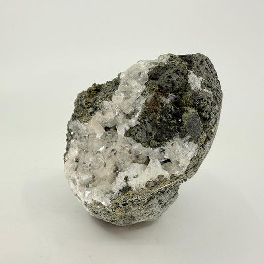 CHALBLA11 Chalcedony, black