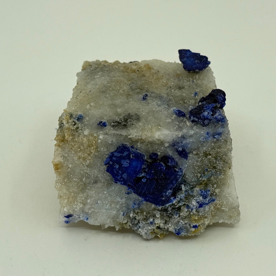 SOD32 Sodalite, blue crystallized
