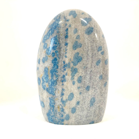 K2-2 K2 azurite in granite