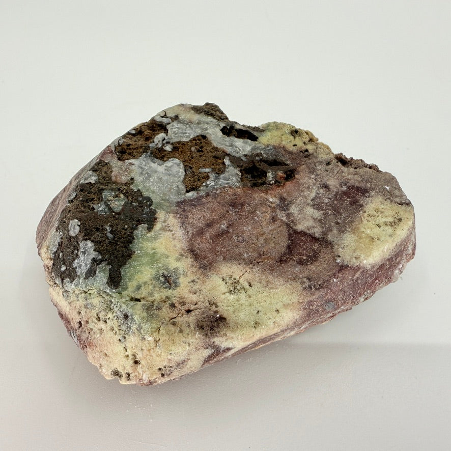 HEULR19 Heulandite red