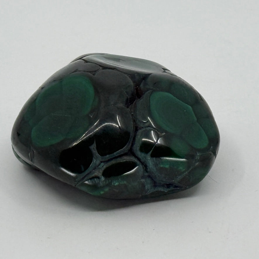 MAL Malachite polished palmstone