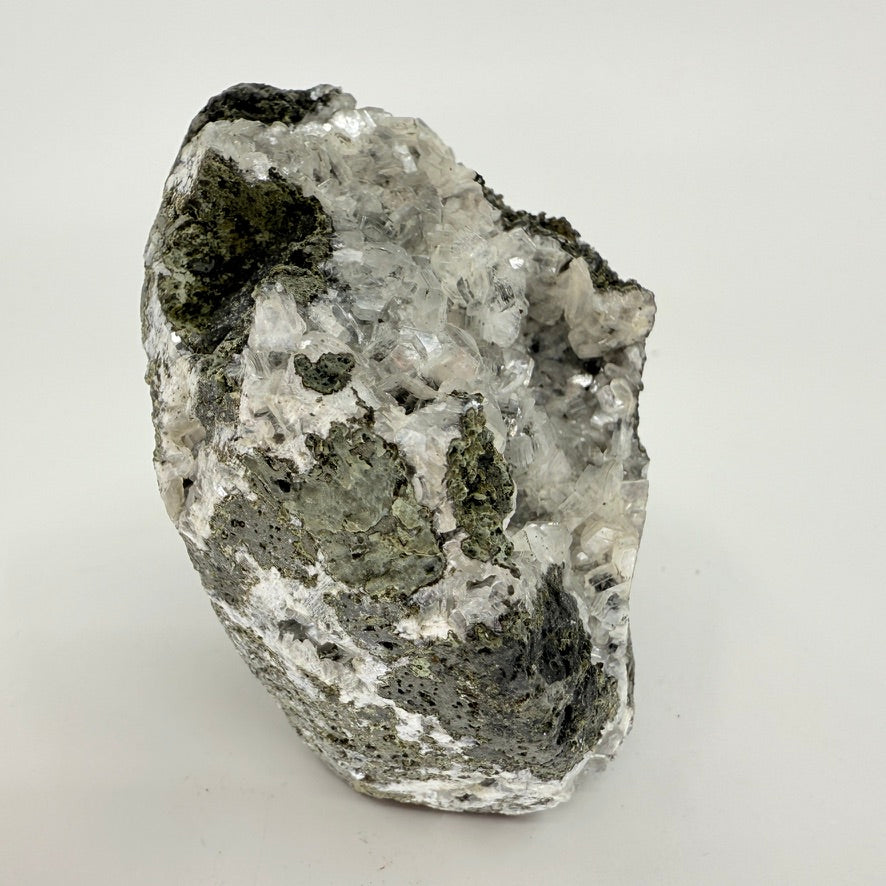 CHALBLA11 Chalcedony, black