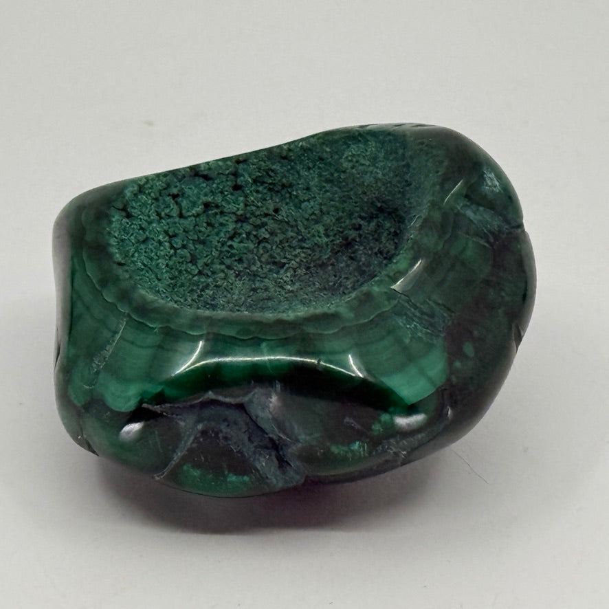 MAL Malachite polished palmstone