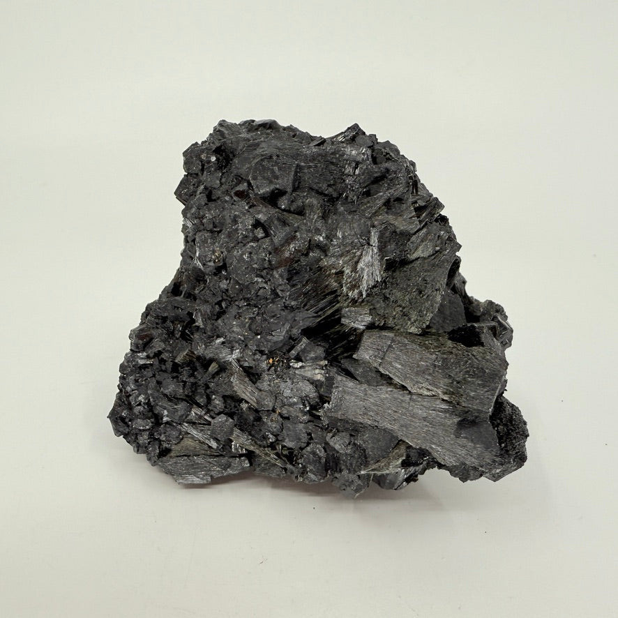 BTO23 Tourmaline, black