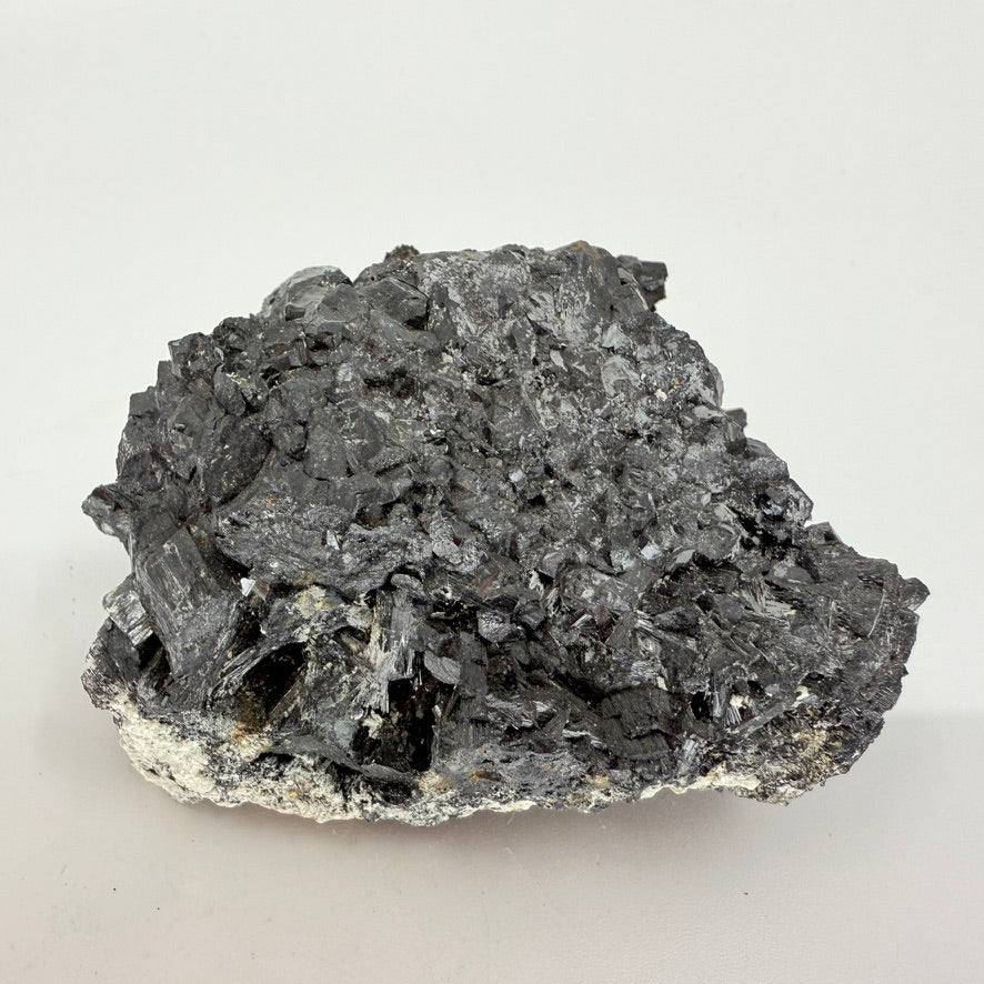 BTO31 Tourmaline, black