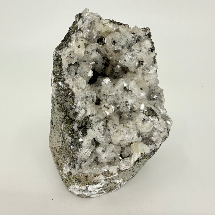 CHALBLA6 Chalcedony, black