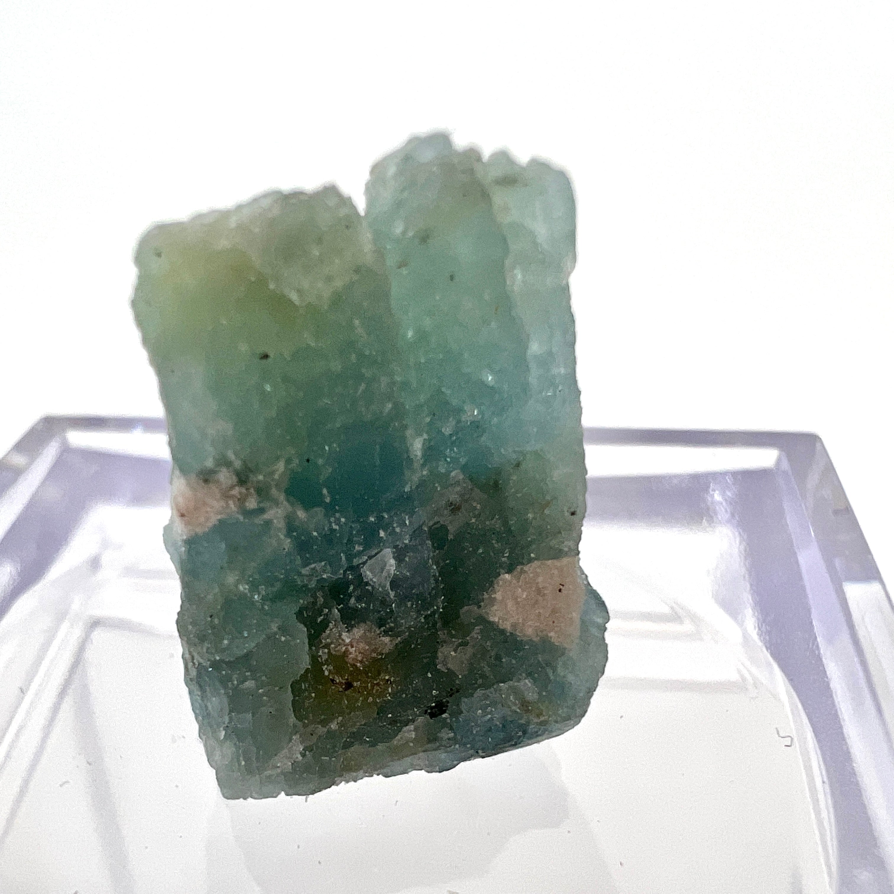 Aquamarine crystals – IKYAstore