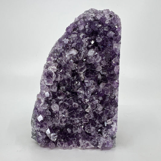 AM62 Amethyst, purple