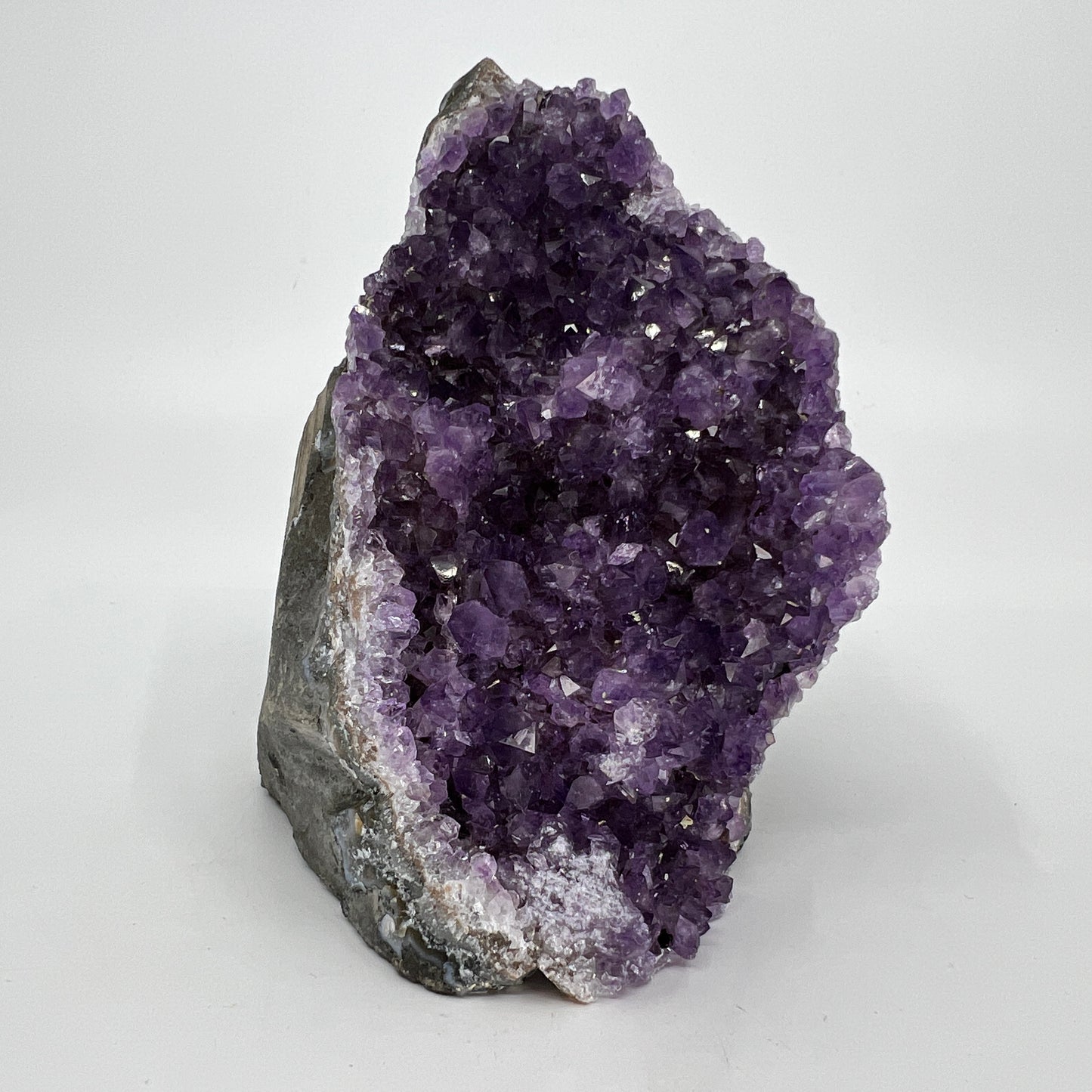 AM61 Amethyst, purple