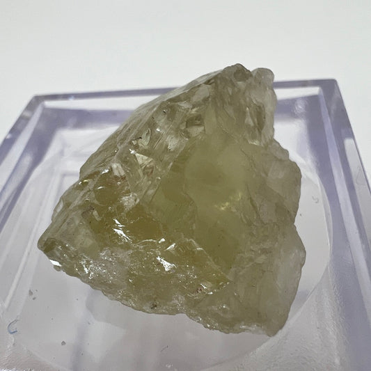 HIDD5 Hiddenite