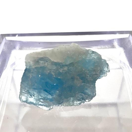 AQUAM18 Aquamarine