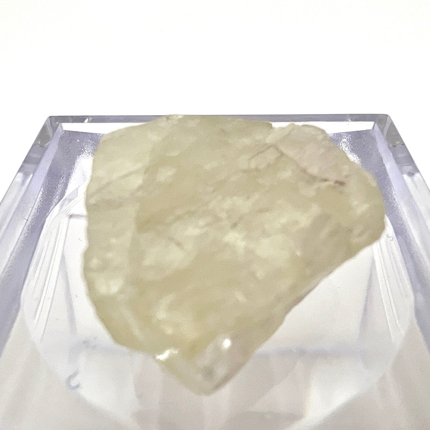 HIDD1 Hiddenite